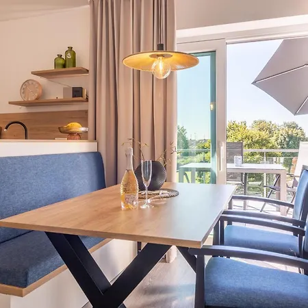 Apartment Backbord Penthouse