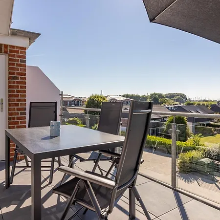 Backbord Penthouse דירה הוקזיל